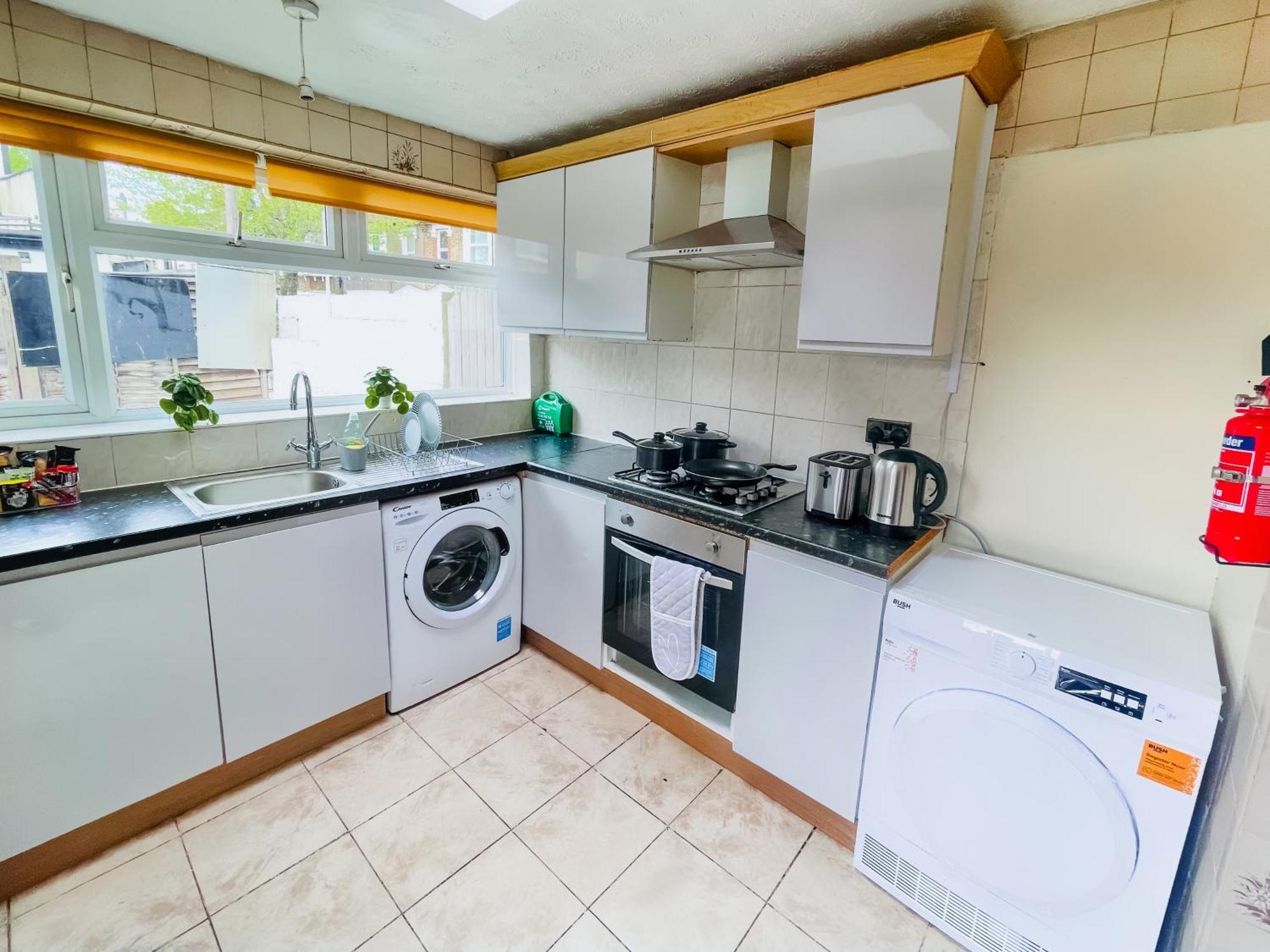 Appartement In Plaistow & Free Parking *